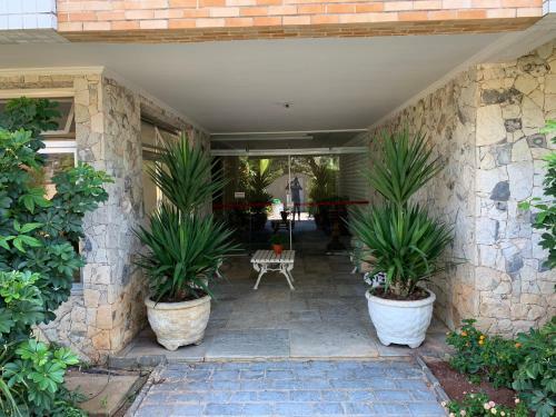 Apartamento Confort�vel Apto 3 Dorm Mobiliado Com Piscina