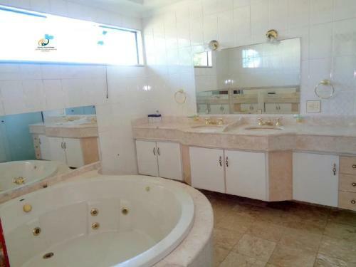 Casa Alto Padr�o Guaruj� - Enseada
