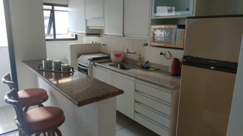 Apartamento Guaruj� Pitangueiras Flat Capitania Varam