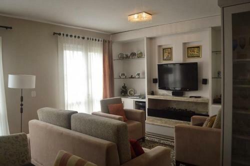 Apartamento A Um Passo Da Rua Coberta Com Wi-fi