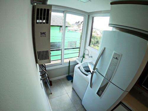 Este Amplo E Charmoso Apartamento Espera Por Voc�!