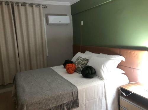 Este Amplo E Charmoso Apartamento Espera Por Voc�!