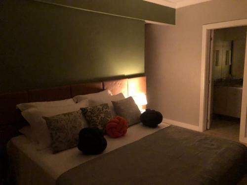 Este Amplo E Charmoso Apartamento Espera Por Voc�!