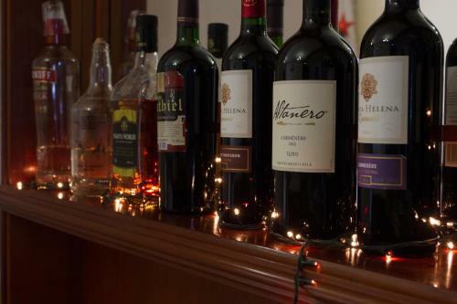 Apartamento Av Das Hort�nsias 3 Quartos 3 Banheiros