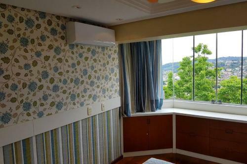 Maravilhoso Apartamento No Centro De Gramado