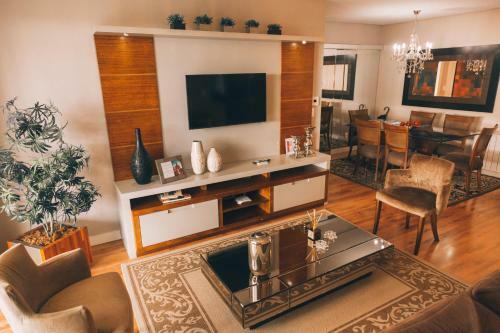 Apartamento Apto Luxo 400m Rua Coberta! 3 Quartos