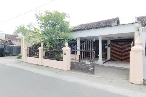 Wisma Sarjana Syariah