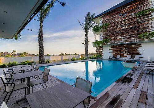 Aparthotel The Double View Mansions Bali