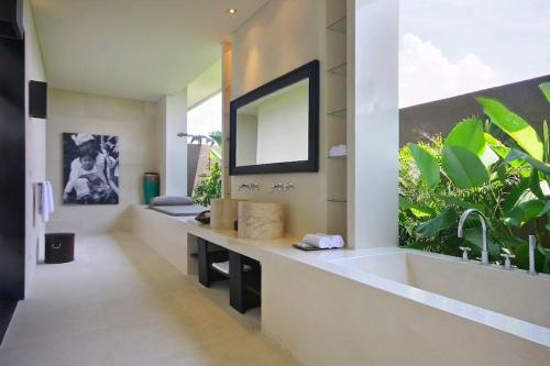 Private Villas 4 Br Canggu W Staff 10 Discount