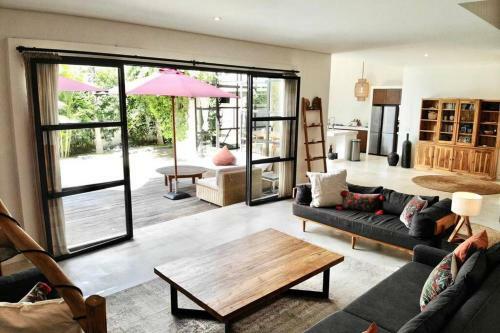 3br Villa Prime Location Berawa Beach/canggu