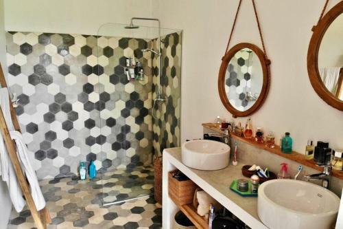 3br Villa Prime Location Berawa Beach/canggu