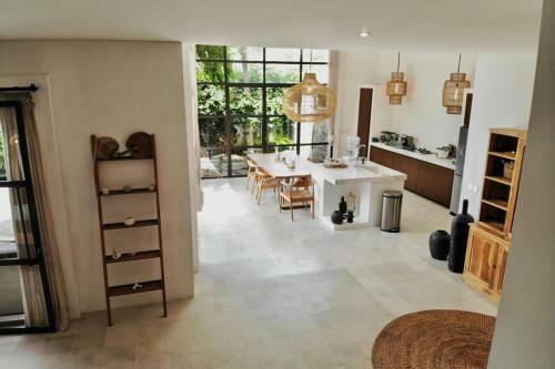 3br Villa Prime Location Berawa Beach/canggu