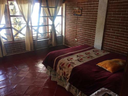 Hotel Caba�as Zirahuen Los Angeles