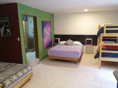 Hostal Hotel Tres Piedras