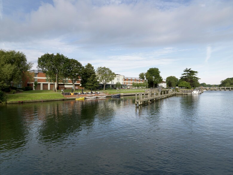 Hotel The Runnymede-on-thames