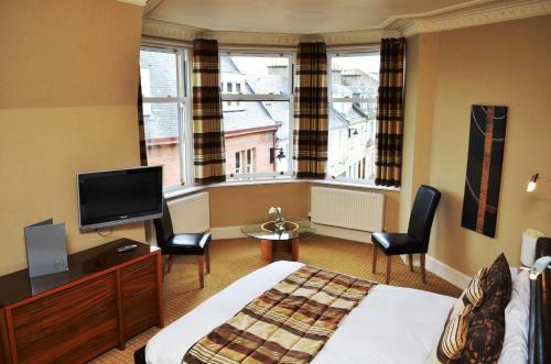 Royal Hotel