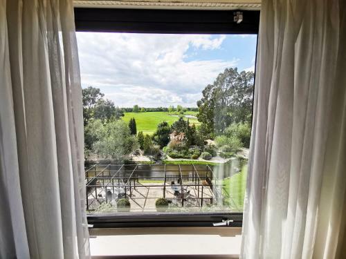 Hotel Crowne Plaza Resort Colchester Five Lakes
