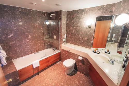 Hotel Crowne Plaza Resort Colchester Five Lakes