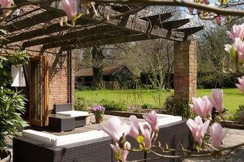 Bed & Breakfast Field Green Oast