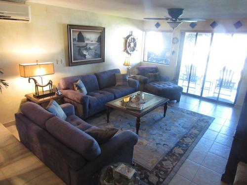 Apartamento Marina Real Condominios