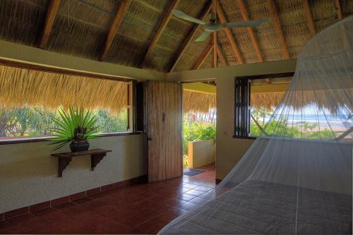 Hotel The Resort At Majahua Palms