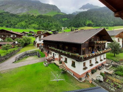 Apartamento Ferienhaus Enzian