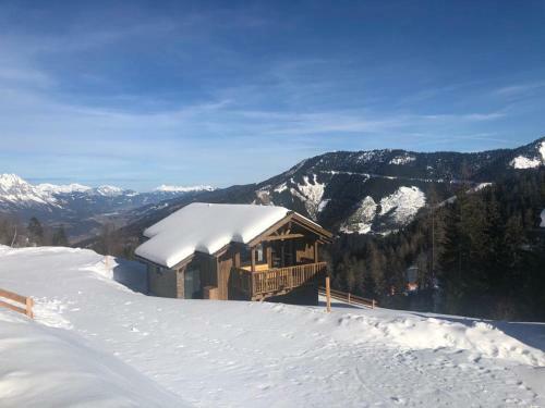 Almresort Sommerschnee