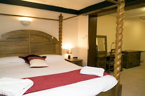 Peacock Hotel