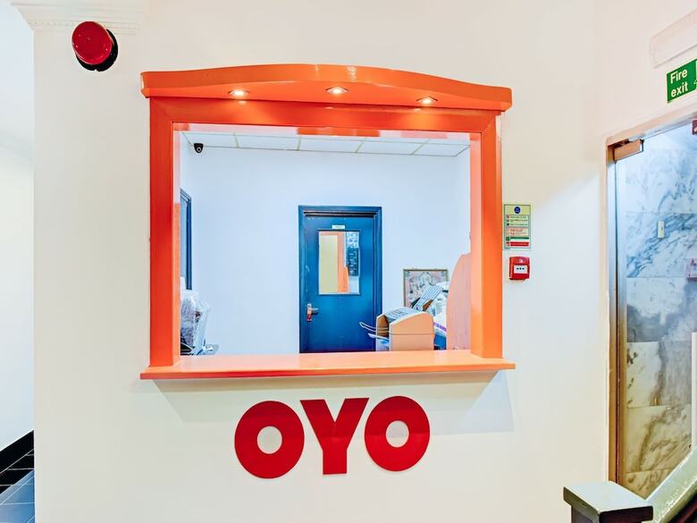 Hotel Oyo Shilton Inn