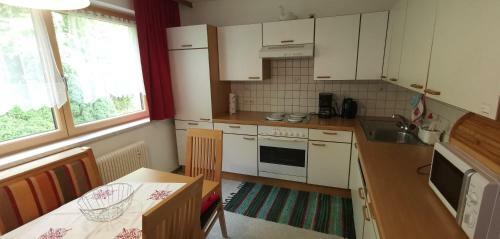 Apartamento Ferienwohnungen G�stehaus Maria