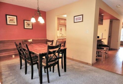 Hotel Rockridge 2-bedroom Townhouses
