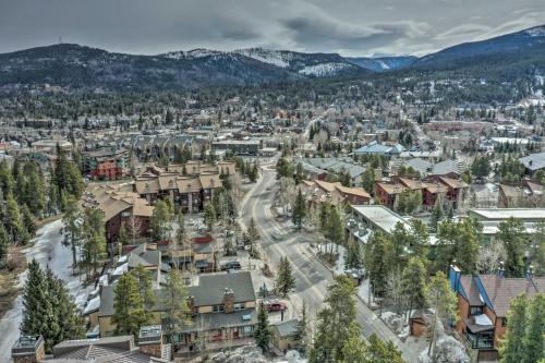 Ski-in Retreat With Patio - 2 Blocks To Main St