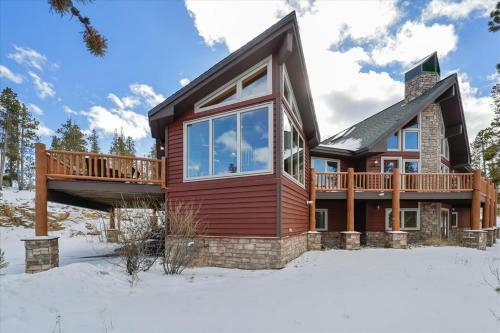 Highfield Trail Home