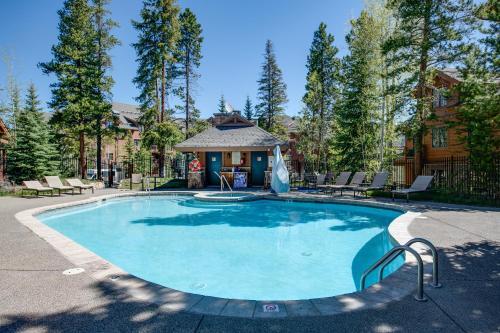 Mountain Thunder 5110 Snowflake Condo Ski In Great Breck Location
