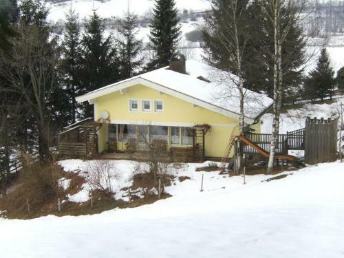 Gro�es Ferienhaus In Ruhiger Lage - Wlan B. 9 Per.