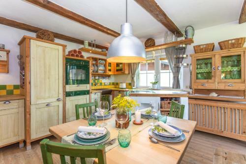 Apartamento Ferienwohnung Maisonette H�ttl