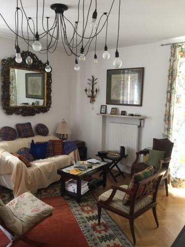 Apartamento Herrschaftliche Wohnung In Zentraler Lage