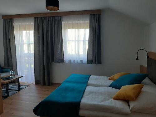Apartments By Pension Ballwein