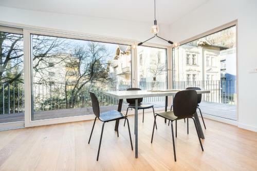 Room 4 & 5 Apartments