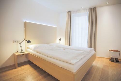 Room 4 & 5 Apartments