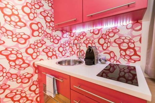 Room 4 & 5 Apartments