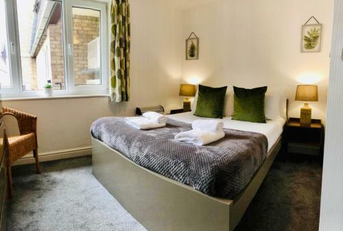 Apartamento Two Bed - Self Check In - Gated Free Parking- Wifi