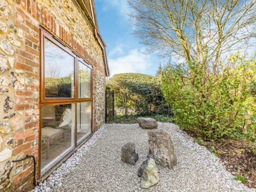 Pass The Keys Peaceful And Beautiful 1 Bedroom Barn Conversion