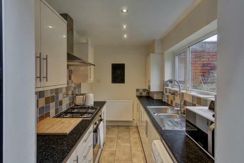 Love Street Cottage