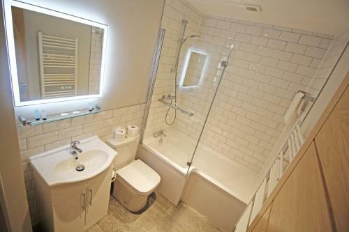 Hunters Walk - Luxury Central Chester Apartment - Free Parking