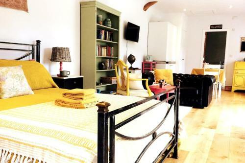 Apartamento Golden Stone Country Studio