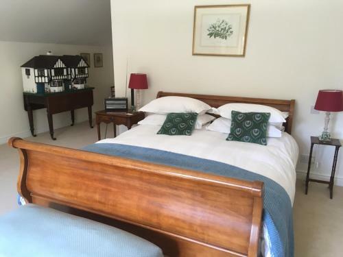Bed & Breakfast Field End House