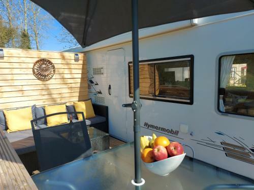 Large Static Motorhome - Stunning Countryside Views