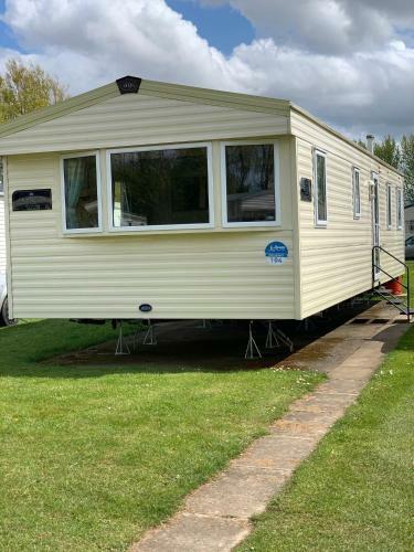 Thorpe Park Cleethorpes Caravan At Lakeside 14