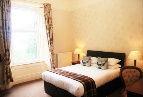 Hostal Kingswood Hotel